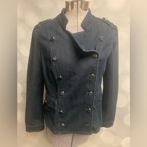 Chico’s jean jacket with stretch and‎ tons of buttons. Size small/0